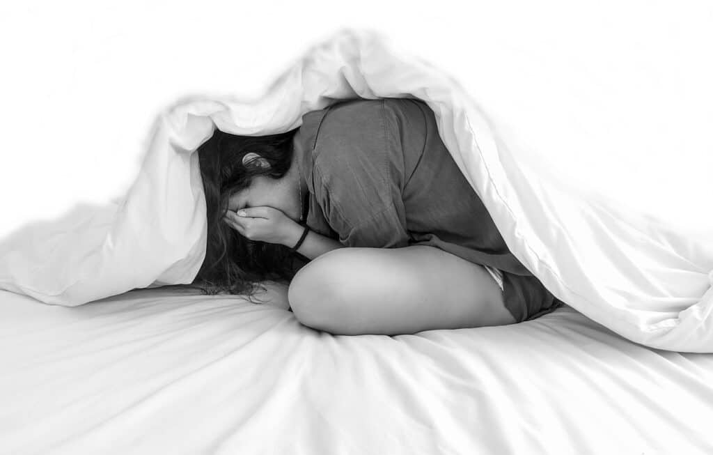 fear, emotions, anxiety, sadness, scared, teen, emotional, person, woman, concern, depression, girl, desperate, despair, sad, alone, lonely, monochrome, black and white, anxiety, anxiety, anxiety, sad girl, anxiety, anxiety, scared